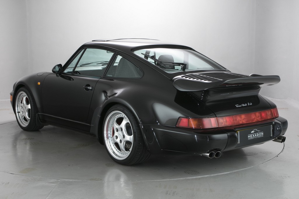 UM RARO PORSCHE 964 TURBO SLANTNOSE ESTÁ À VENDA NO REINO UNIDO, foto 4