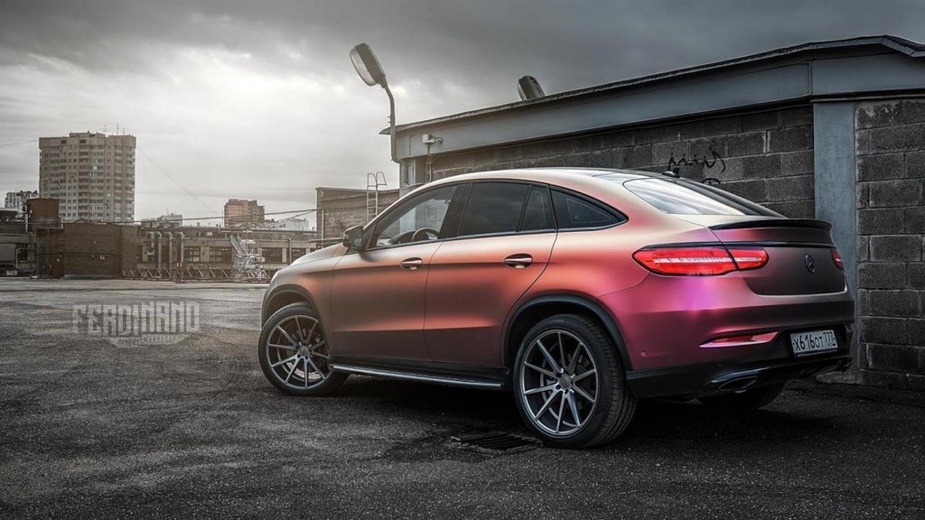 UM MERCEDES-BENZ GLE COUPE EQUIPADO COM RODAS DA VOSSEN, foto 4