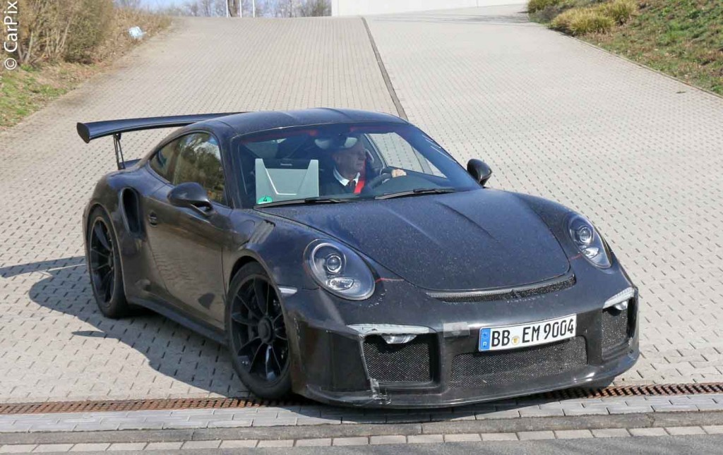 PORSCHE 911 GT2 RS É PRATICAMENTE CERTO, foto 2