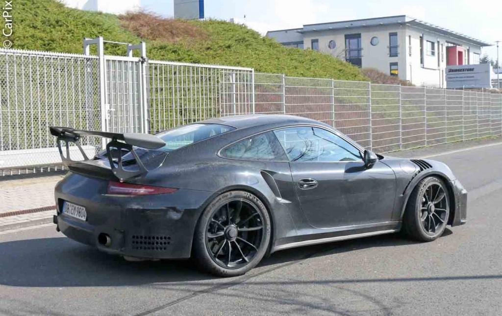 PORSCHE 911 GT2 RS É PRATICAMENTE CERTO, foto 6