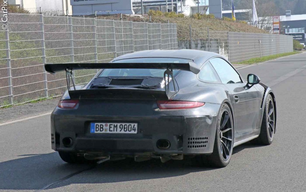PORSCHE 911 GT2 RS É PRATICAMENTE CERTO, foto 7