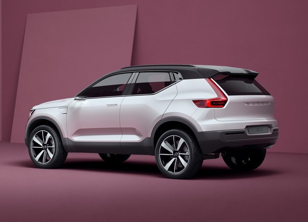 VOLVO APRESENTA DOIS CONCEPTS 40 QUE ANTECIPAM OS NOVOS XC40 E S40, foto 3