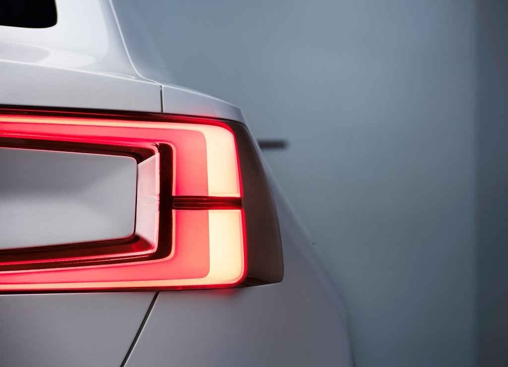 VOLVO APRESENTA DOIS CONCEPTS 40 QUE ANTECIPAM OS NOVOS XC40 E S40, foto 15