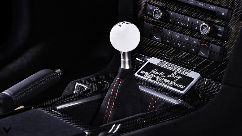 VILNER TRANSFORMA O INTERIOR DE UM MUSTANG SHELBY SUPER SNAKE PARA CELEBRAR SEU 20 ANOS, foto 9