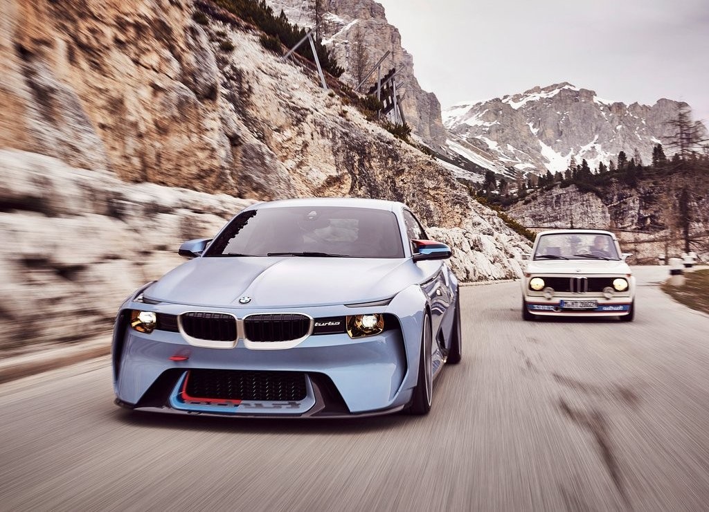 BMW 2002 HOMMAGE: UMA HOMENAGEM AO CLÁSSICO BMW 2002 TURBO, foto 3