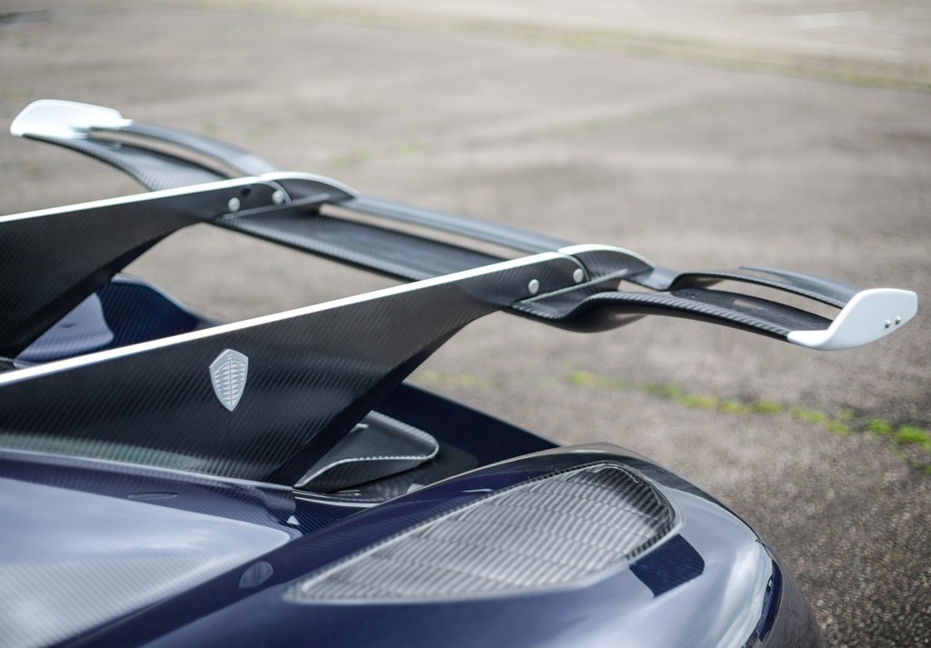 KOENIGSEGG ONE:1 BATE RECORDE DE VELOCIDADE NO VMAX200 NO REINO UNIDO, foto 9