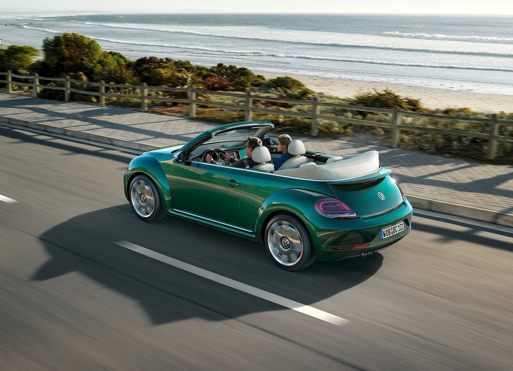 VOLKSWAGEN ATUALIZA O BEETLE, foto 6