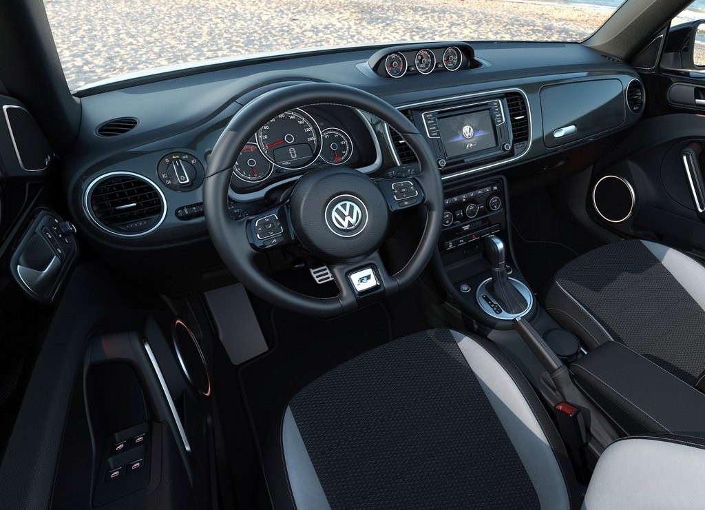 VOLKSWAGEN ATUALIZA O BEETLE, foto 10