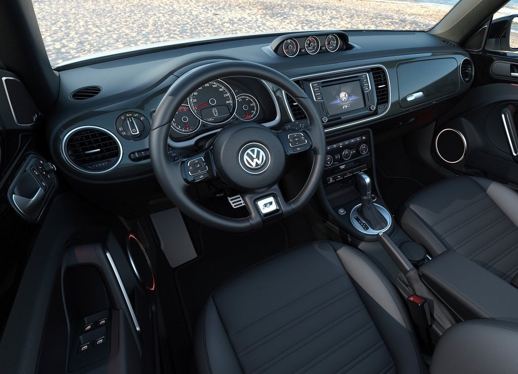 VOLKSWAGEN ATUALIZA O BEETLE, foto 11