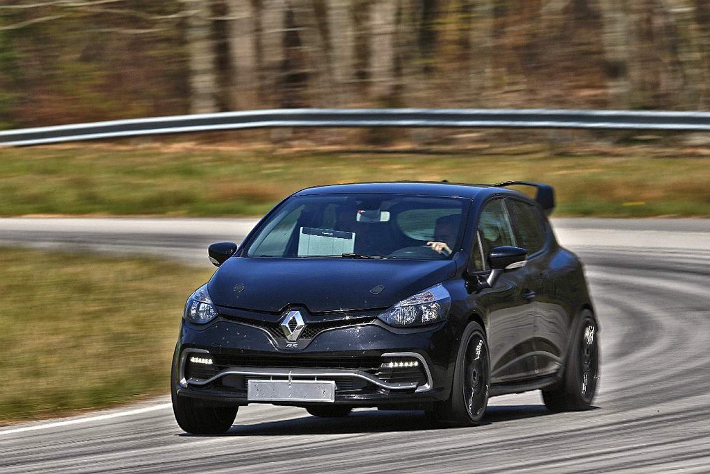RENAULT CLIO RS 16 SERÁ APRESENTADO AO PÚBLICO EM MÔNACO, foto 11