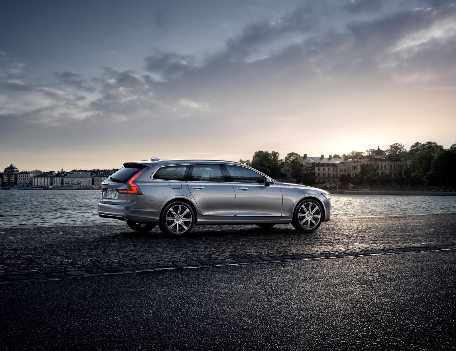 VOLVO ESTREIA NOVA CAMPANHA DO V90 COM ZLATAN IBRAHIMOVIC, foto 2