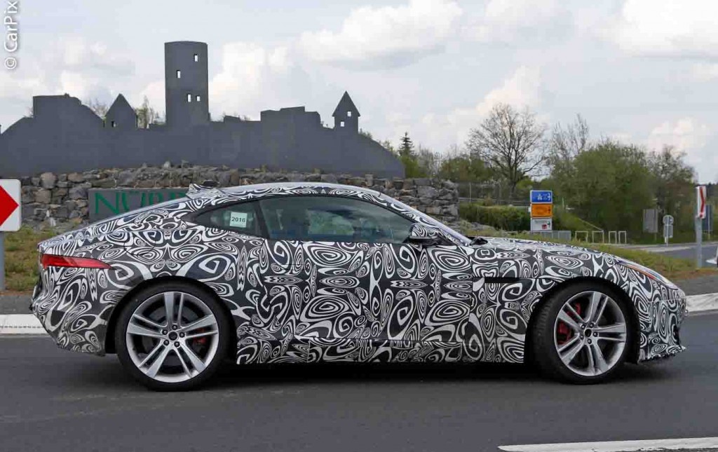 JAGUAR F-TYPE SERÁ RENOVADO EM 2017 E TERÁ VERSÃO DE 4 CILINDROS, foto 4