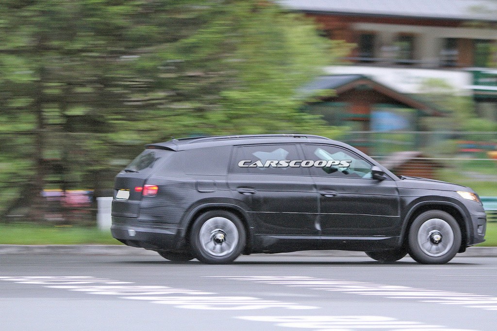 SURGEM AS PRIMEIRAS IMAGENS DO PROTÓTIPO DO SKODA KODIAQ, foto 4