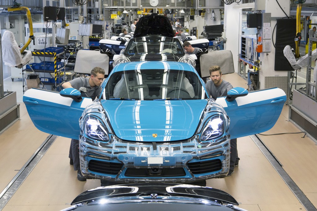 PRODUÇÃO DO NOVO PORSCHE 718 CAYMAN TEM INÍCIO EM ZUFFENHAUSEN, foto 4