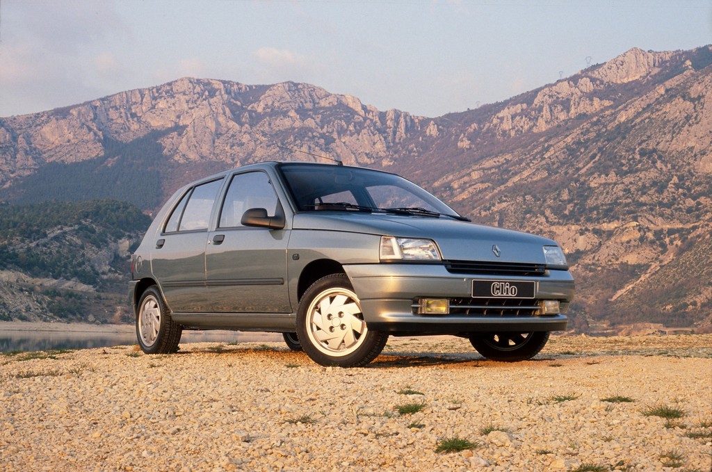 CELEBRANDO 25 ANOS DE SUCESSO, O CLIO É O MODELO FRANCÊS MAIS VENDIDO DE TODA A HISTÓRIA DO AUTOMÓVEL, foto 2