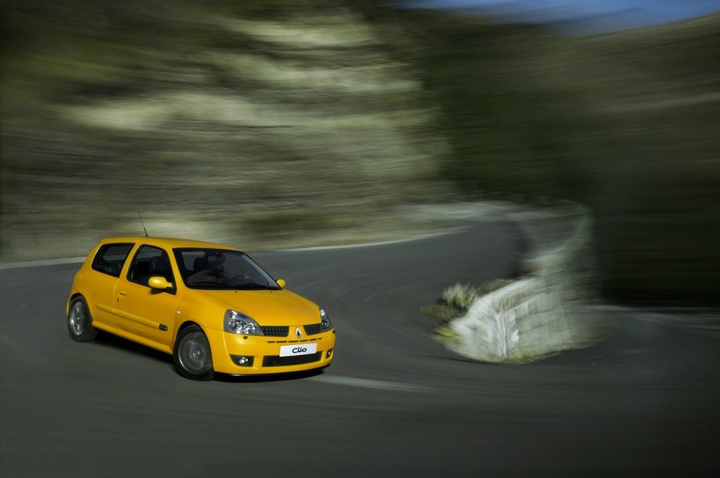 CELEBRANDO 25 ANOS DE SUCESSO, O CLIO É O MODELO FRANCÊS MAIS VENDIDO DE TODA A HISTÓRIA DO AUTOMÓVEL, foto 19