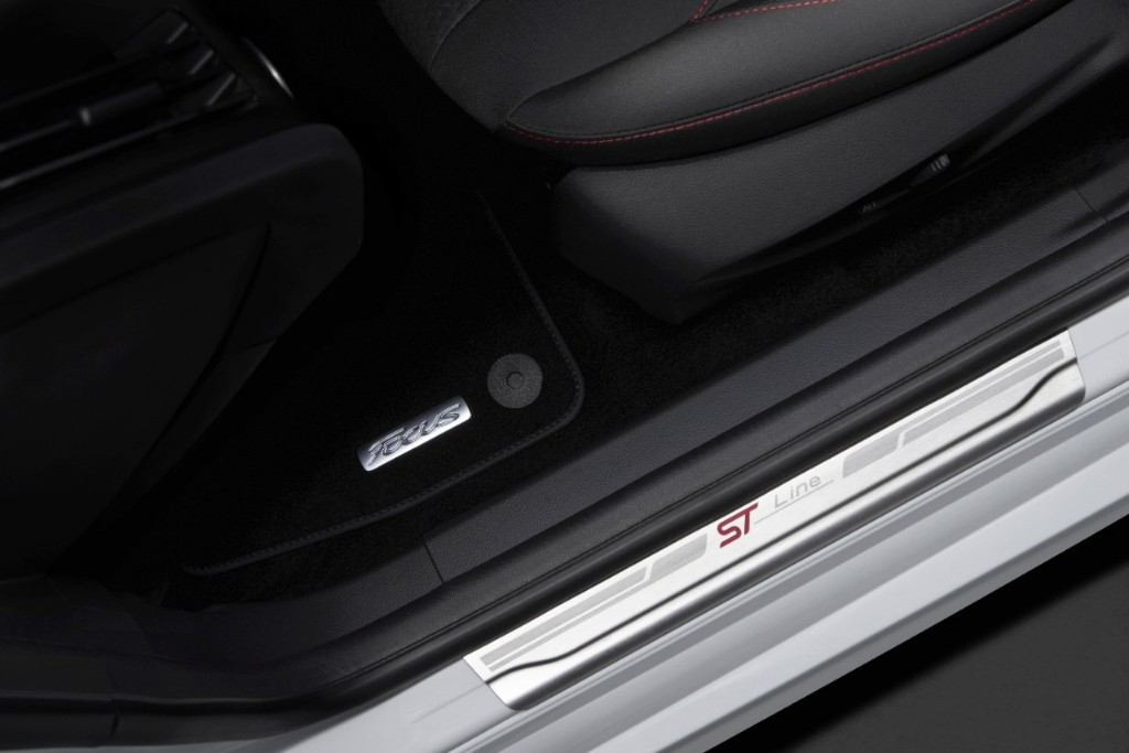 FORD FIESTA E FOCUS ST-LINE ESTREIAM NA EUROPA, foto 7