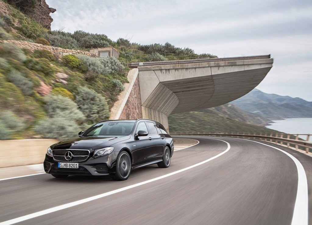 MERCEDES-AMG E 43 ESTATE 4MATIC: ESPORTIVIDADE E POTÊNCIA NA CARROCERIA PERUA, foto 8
