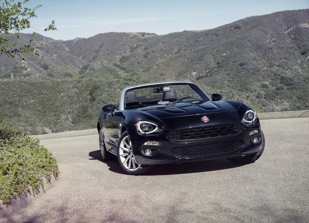 FIAT APRESENTA NOVOS DETALHES DO 124 SPIDER E DO ABARTH 124 SPIDER, foto 6
