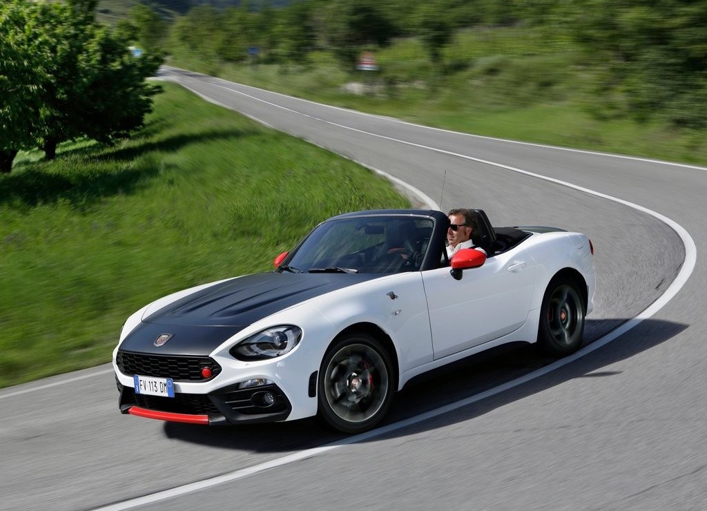 FIAT APRESENTA NOVOS DETALHES DO 124 SPIDER E DO ABARTH 124 SPIDER, foto 75