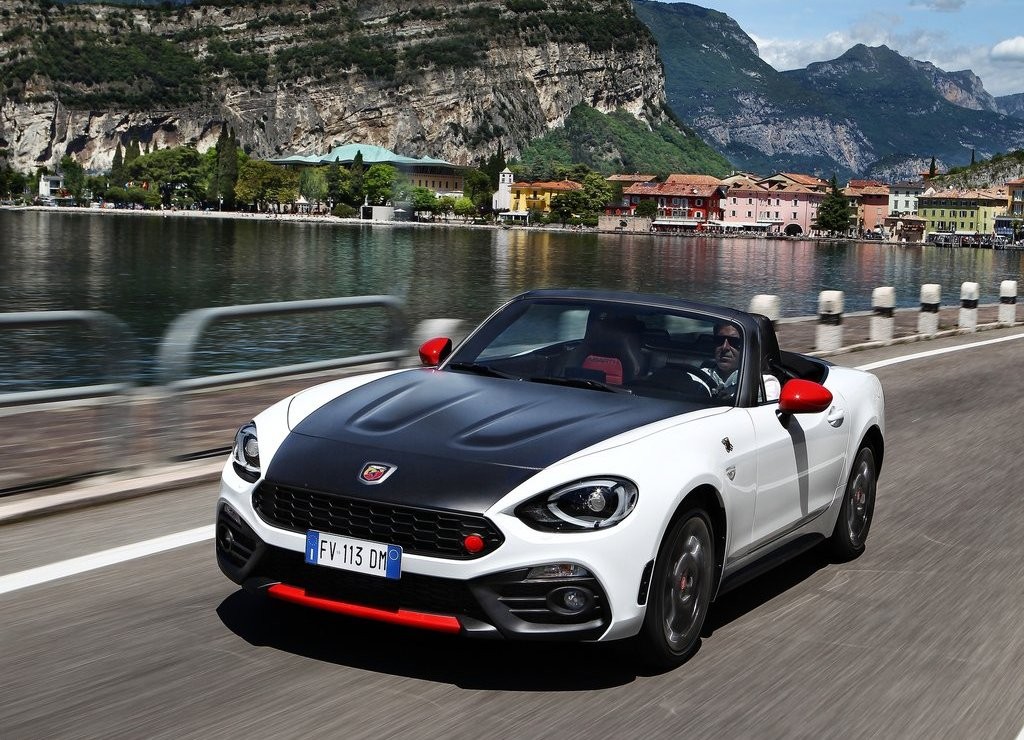 FIAT APRESENTA NOVOS DETALHES DO 124 SPIDER E DO ABARTH 124 SPIDER, foto 78