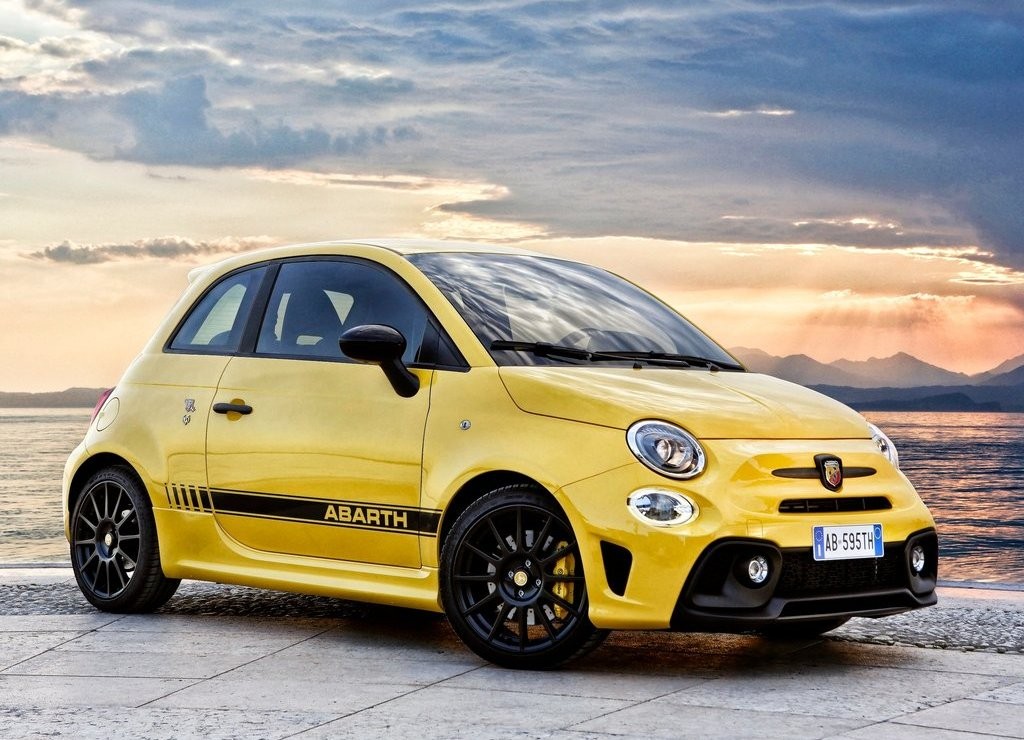 SURGEM NOVAS IMAGENS DO FIAT 595 ABARTH MOSTRANDO MAIS DETALHES, foto 1