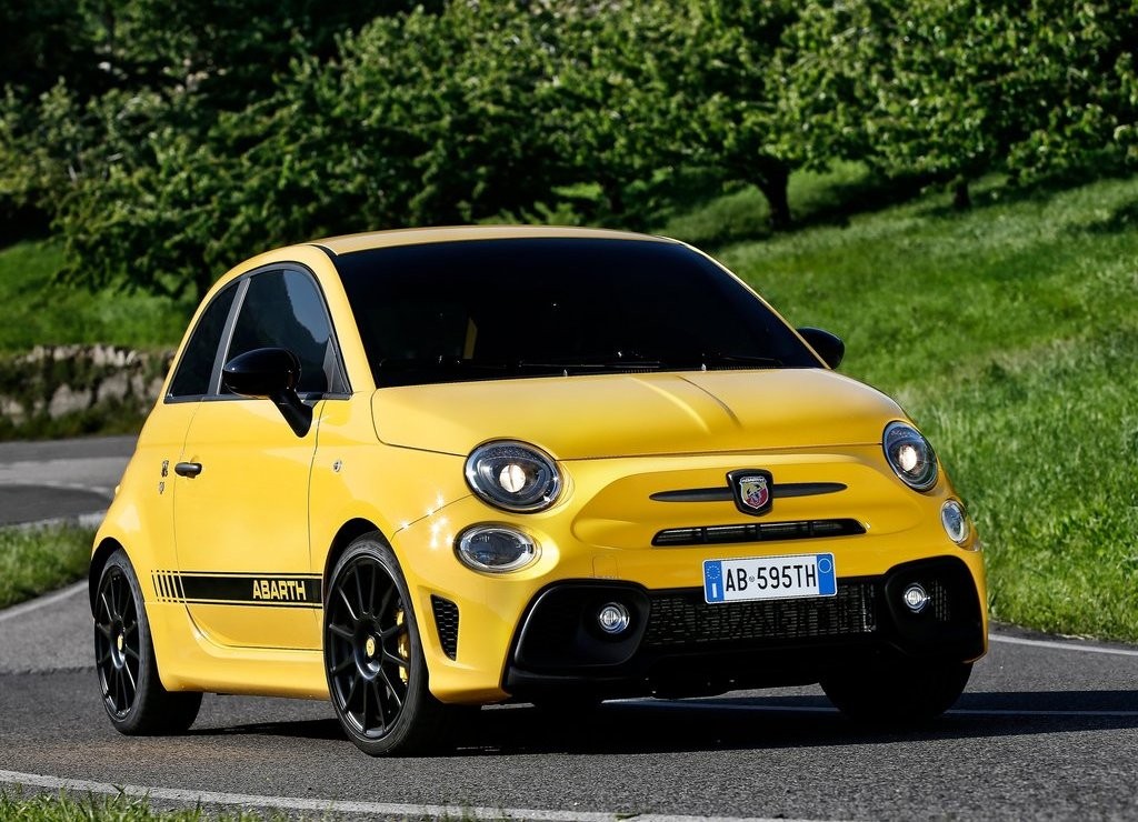 SURGEM NOVAS IMAGENS DO FIAT 595 ABARTH MOSTRANDO MAIS DETALHES, foto 2
