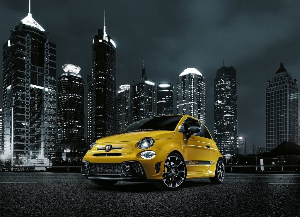 SURGEM NOVAS IMAGENS DO FIAT 595 ABARTH MOSTRANDO MAIS DETALHES, foto 3