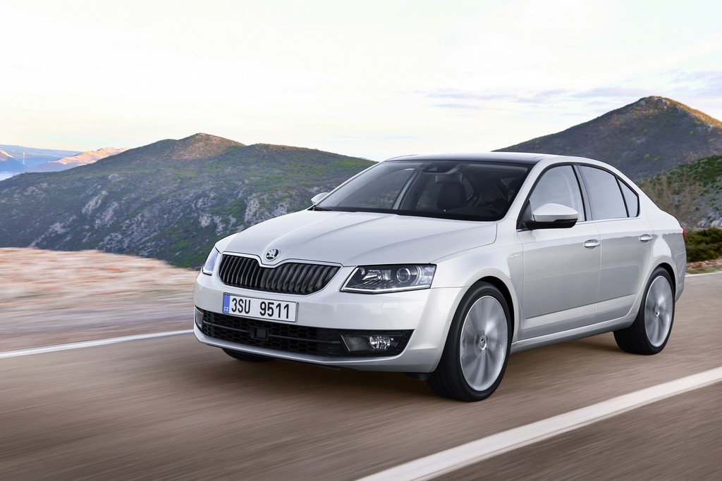 SKODA OCTAVIA CONTA AGORA COM O MOTOR 1.0 TSI E ALGUMAS MELHORIAS, foto 1