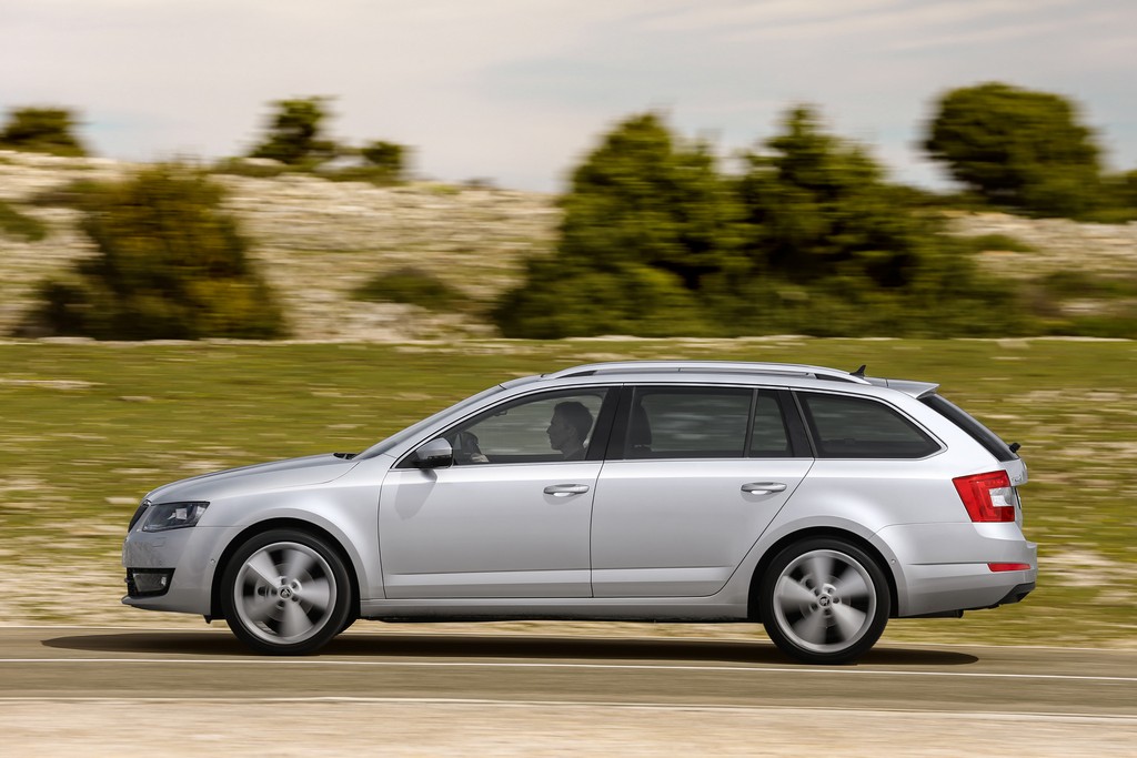 SKODA OCTAVIA CONTA AGORA COM O MOTOR 1.0 TSI E ALGUMAS MELHORIAS, foto 23