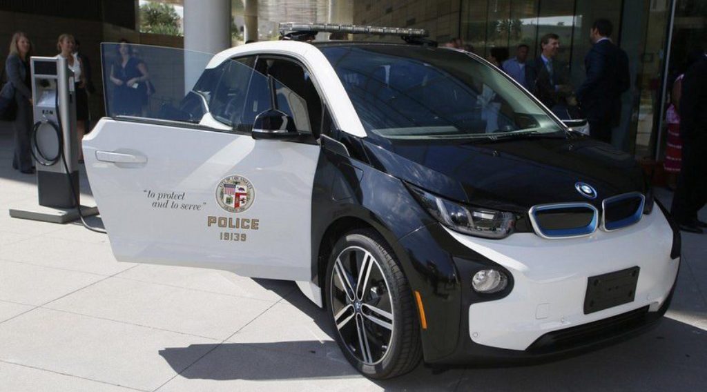 POLÍCIA DE LOS ANGELES CONFIRMOU A COMPRA DE 100 UNIDADES DO BMW i3, foto 1