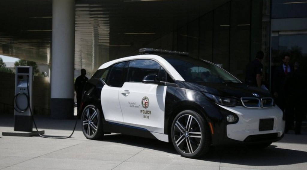 POLÍCIA DE LOS ANGELES CONFIRMOU A COMPRA DE 100 UNIDADES DO BMW i3, foto 2