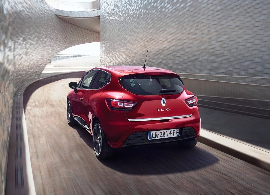 RESTYLING DO RENAULT CLIO CHEGA COM NOVA CARA E MAIS EQUIPAMENTO, foto 6