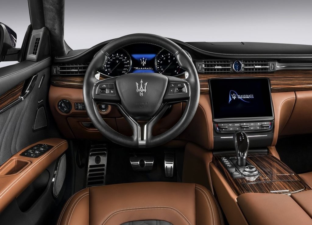 MASERATI QUATTROPORTE RECEBE UMA PEQUENA ATUALIZAÇÃO, foto 6