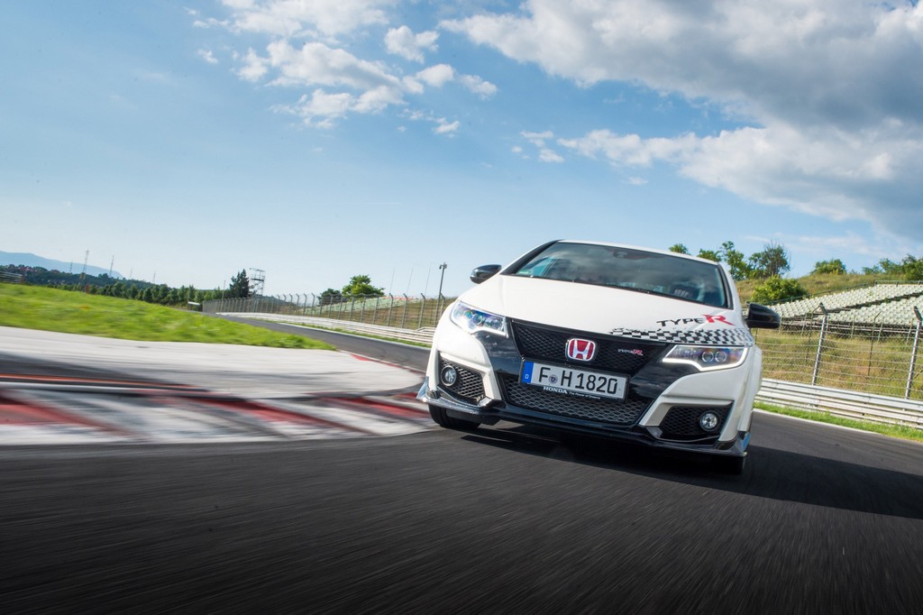 HONDA CIVIC TYPE-R MARCA TEMPOS EM VÁRIOS CIRCUITOS EUROPEUS, foto 3