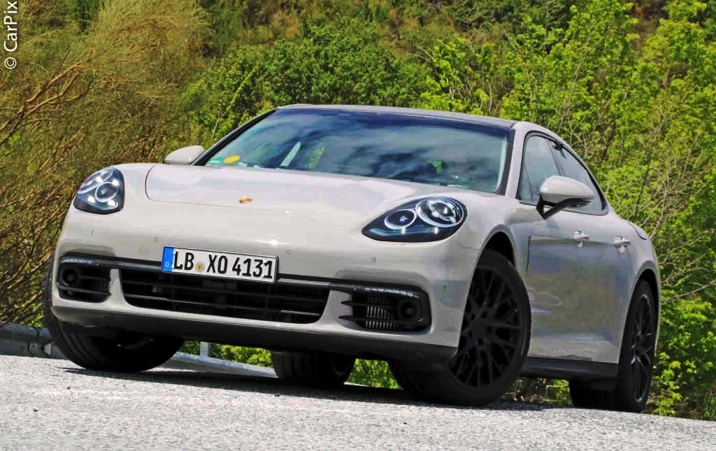NOVO PORSCHE PANAMERA SURGE QUASE SEM CAMUFLAGEM, foto 2
