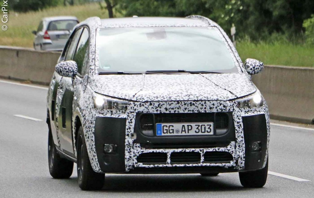 NOVO PEUGEOT 2008 EM TESTES DE DESENVOLVIMENTO, foto 2
