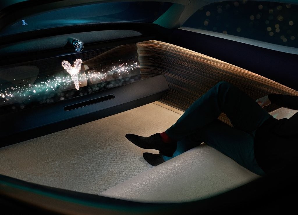 ROLLS-ROYCE VISION NEXT 100: O LUXO, A TRADIÇÃO E A EXCLUSIVIDADE DO FUTURO, foto 30