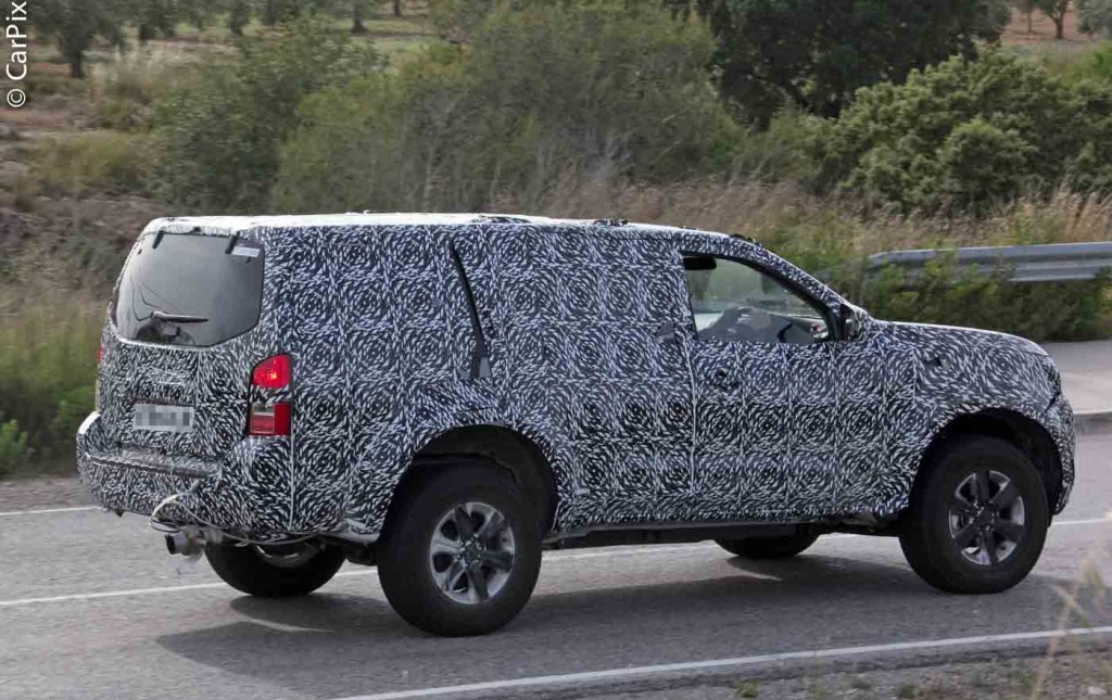 NISSAN ESTÁ PREPARANDO UM SUV BASEADO NA PICK-UP NAVARA NP300, foto 8