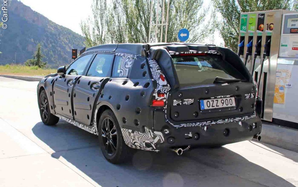 VOLVO V90 TERÁ VERSÃO CROSS COUNTRY, foto 3