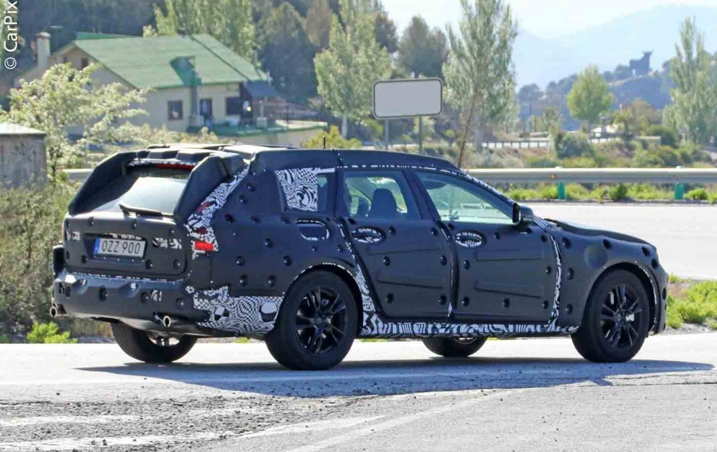 VOLVO V90 TERÁ VERSÃO CROSS COUNTRY, foto 8