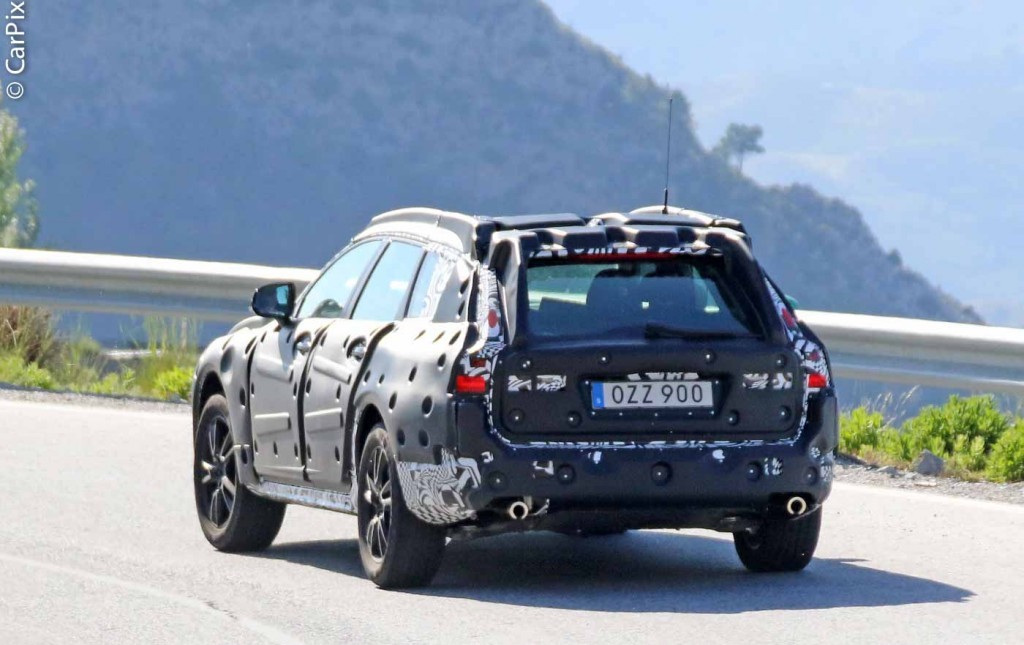 VOLVO V90 TERÁ VERSÃO CROSS COUNTRY, foto 11