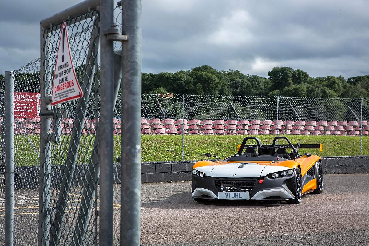 VÜHL 05RR: DIRETO DO MÉXICO PARA GOODWOOD, foto 1