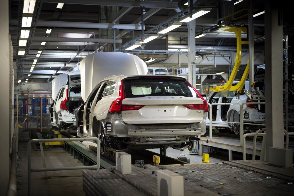 COMEÇA A PRODUÇÃO DO VOLVO V90 EM TORSLANDA, foto 14