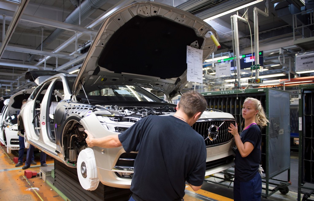 COMEÇA A PRODUÇÃO DO VOLVO V90 EM TORSLANDA, foto 16