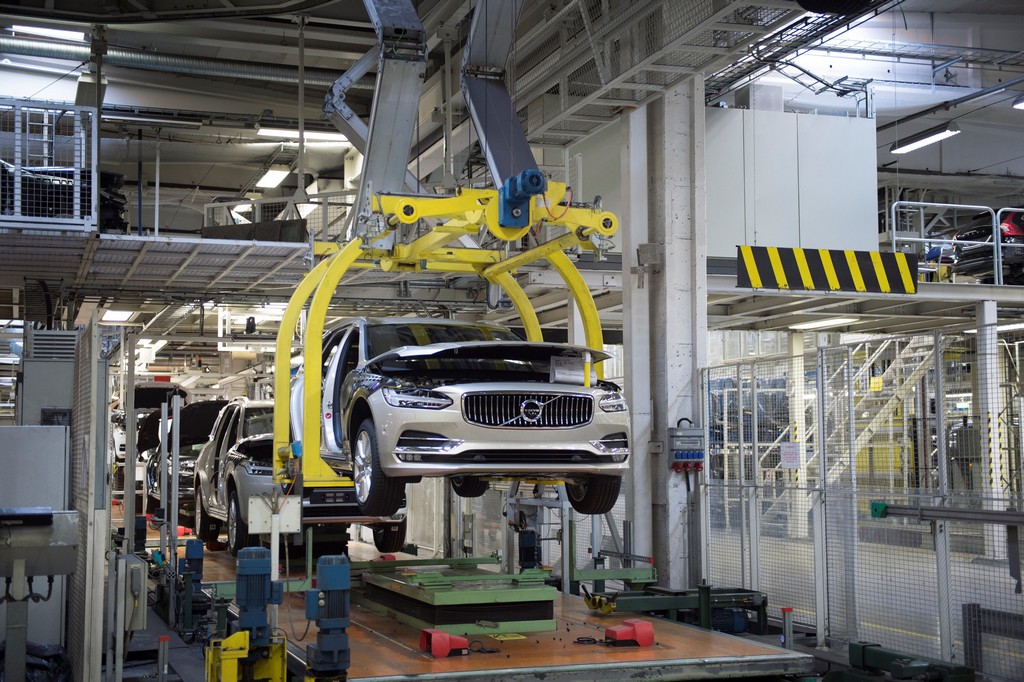 COMEÇA A PRODUÇÃO DO VOLVO V90 EM TORSLANDA, foto 20