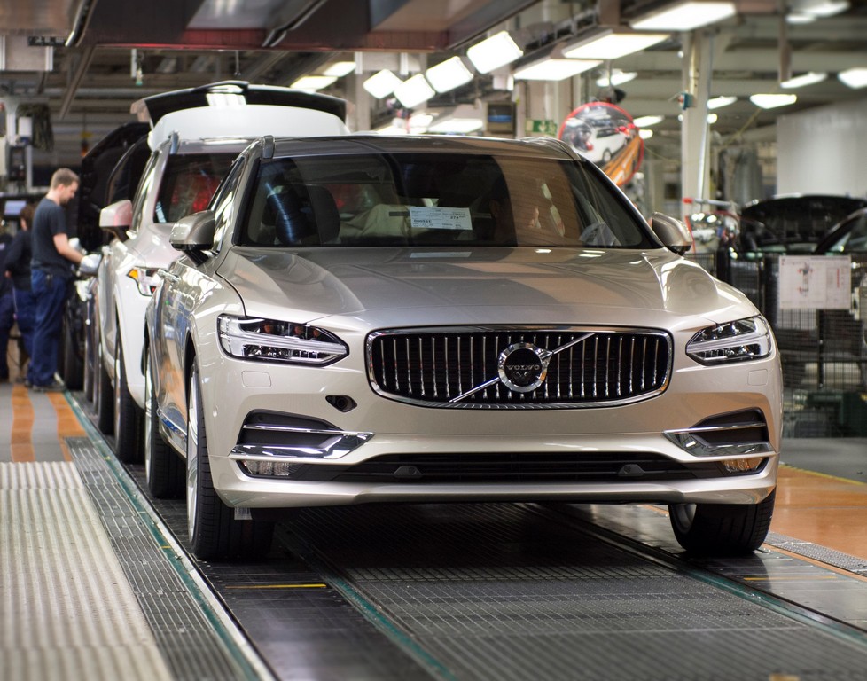 COMEÇA A PRODUÇÃO DO VOLVO V90 EM TORSLANDA, foto 24