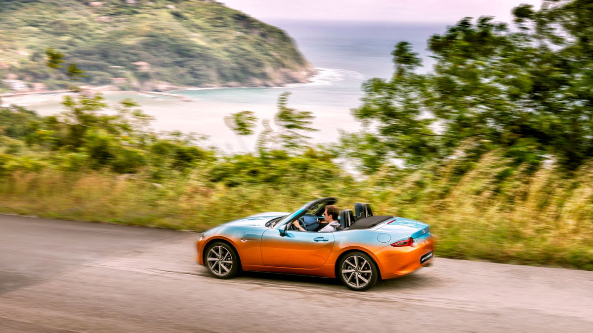 GARAGE ITALIA CUSTOMS REVELA O MAZDA MX-5 LEVANTO, foto 6