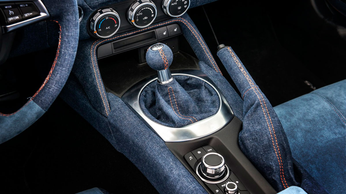 GARAGE ITALIA CUSTOMS REVELA O MAZDA MX-5 LEVANTO, foto 12