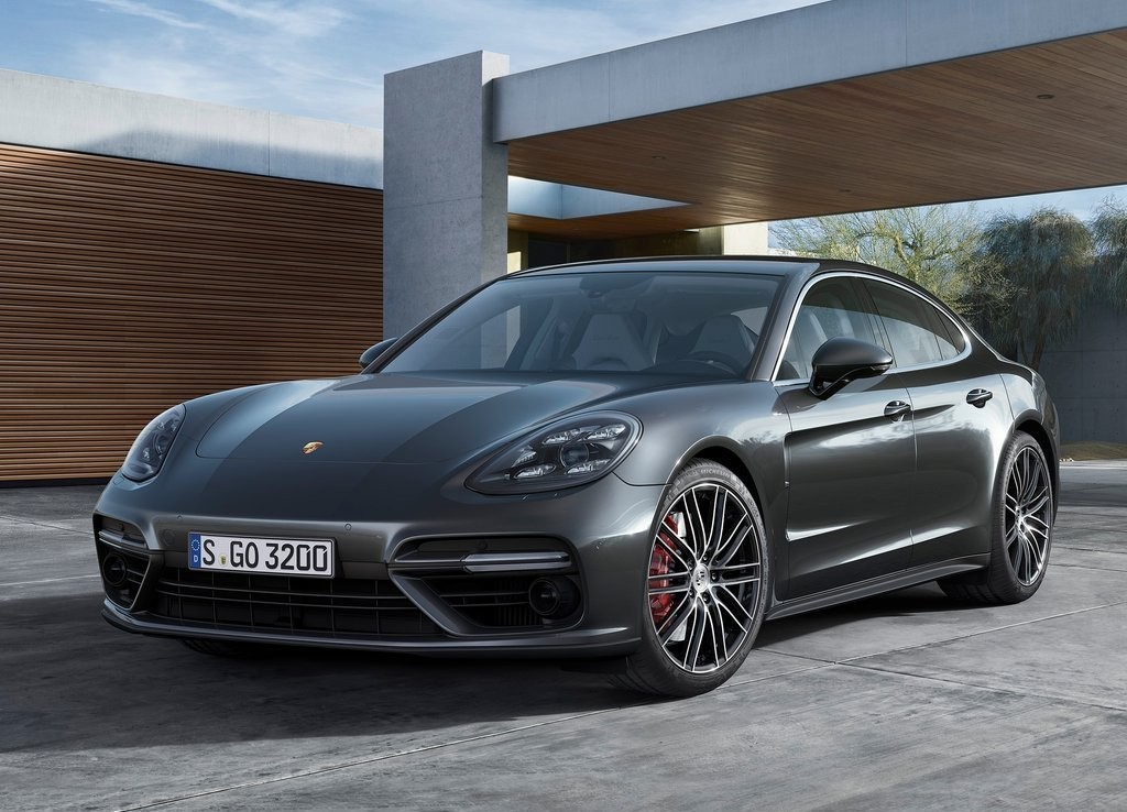 PORSCHE APRESENTA O NOVO PANAMERA, foto 2